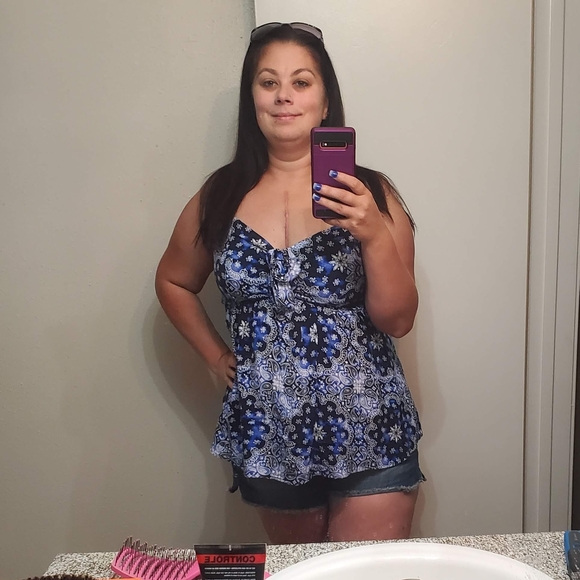 Meet your Posher, Shara - Picture 1 of 1